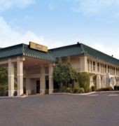 Super 8 Motel Powell