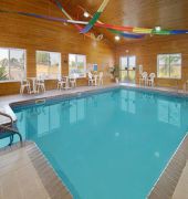 Super 8 by Wyndham Baldwin