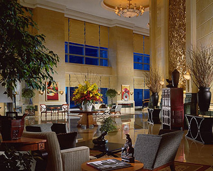 Four Seasons Hotel Shanghai