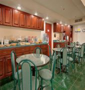 Days Inn by Wyndham Toledo Airport