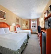 Baymont Inn & Suites Oklahoma City Airport