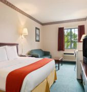 Days Inn Brewerton