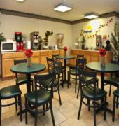 Days Inn Waynesboro
