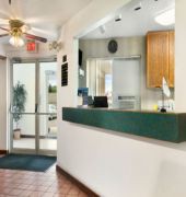 Howard Johnson by Wyndham West Fargo