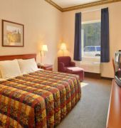 Days Inn West Liberty