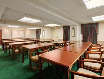 Days Inn by Wyndham Salem