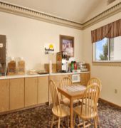 Days Inn by Wyndham Worthington