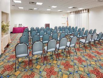Holiday Inn Express EAST WINDSOR