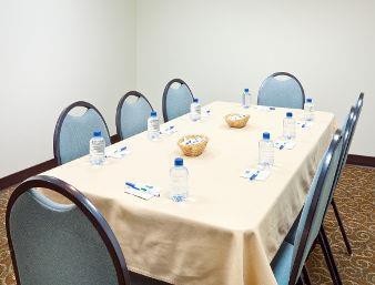 Holiday Inn Express EAST WINDSOR
