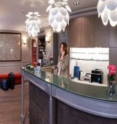 Hotel Harvey Paris Porte Maillot