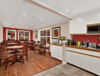 Ramada Limited Edmonton East/Sherwood Park