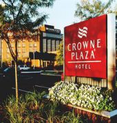 Crowne Plaza Boston-Natick