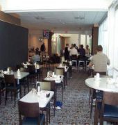 Holiday Inn Chicago-Elk Grove