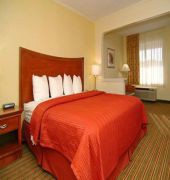 Quality Inn & Suites Civic Center