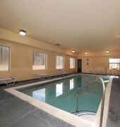 Comfort Suites Airport