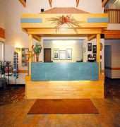 Comfort Inn West