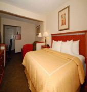 Comfort Suites