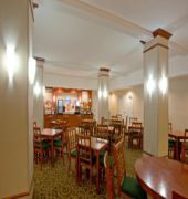 Holiday Inn Express & Suites Santa Clarita