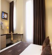 Hôtel Kyriad Paris - Clichy Centre