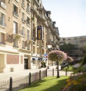Hôtel Kyriad Paris - Clichy Centre