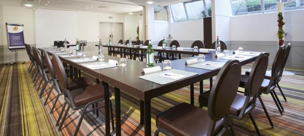 Hôtel Kyriad Prestige Paris Ouest Boulogne