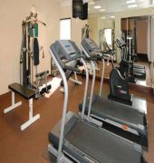 Comfort Suites at Woodbridge