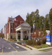 Holiday Inn Express & Suites Williamsburg