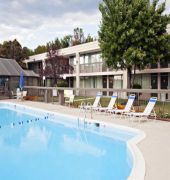 Clarion Inn