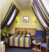 Comfort Hotel Nation Pere Lachaise Paris 11