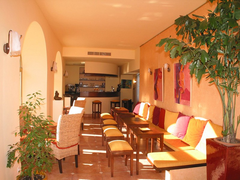 Anis Hotel