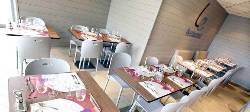 Hotel Campanile Roissy