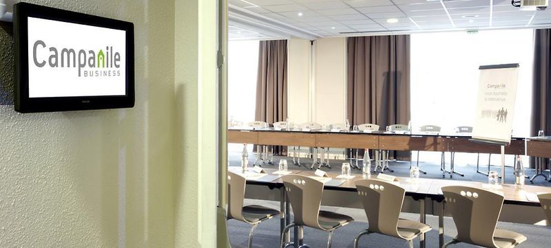 Hotel Campanile Roissy