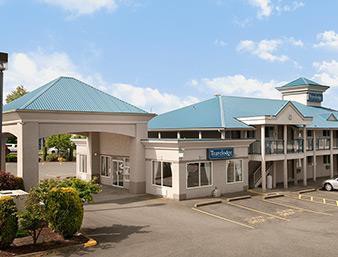 Travelodge Langley City