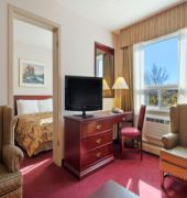 Super 8 Lethbridge