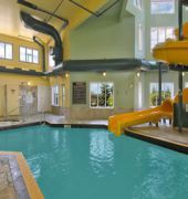 Super 8 Toronto North