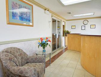 Super 8 by Wyndham Quesnel BC