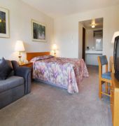 Super 8 by Wyndham Quesnel BC