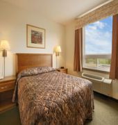 Super 8 by Wyndham Truro NS