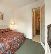 Super 8 Revelstoke BC