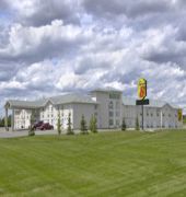 Super 8 Motel Three Hills AB