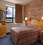 Super 8 by Wyndham Timmins ON