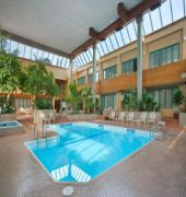 Travelodge Winnipeg East