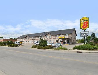 Super 8 Motel - Strathmore