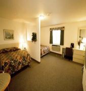Super 8 Motel - Strathmore