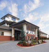Travelodge by Wyndham Airport North Bay