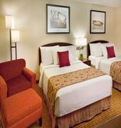 Courtyard by Marriott Seattle Sea-Tac Area
