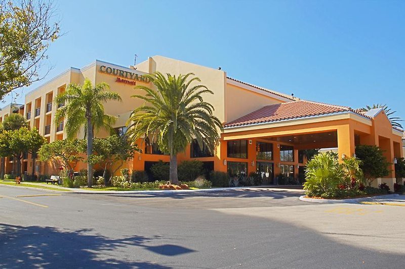 Courtyard Boynton Beach