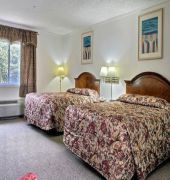 Rodeway Inn & Suites