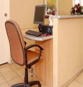 Rodeway Inn & Suites
