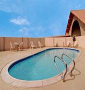 Rodeway Inn & Suites